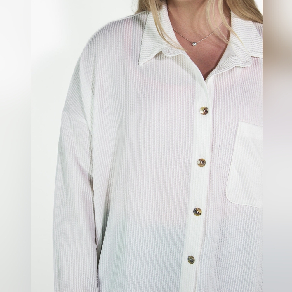 Blumin Apparel White Oversized High Low Button Down Shirt Shacket Cover Up - Picture 3 of 8